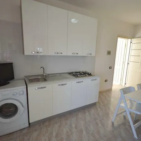 Casa Sul Mare Rif. 005 アパート *